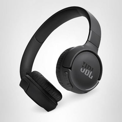 JBL Tune 520BT - Kabellose On-Ear Kopfhörer, bis zu 57 Stunden Akkulaufzeit und Speed Charge, leichtes, bequemes und faltbares Design, Freisprechanrufe mit Voice Aware (Schwarz)