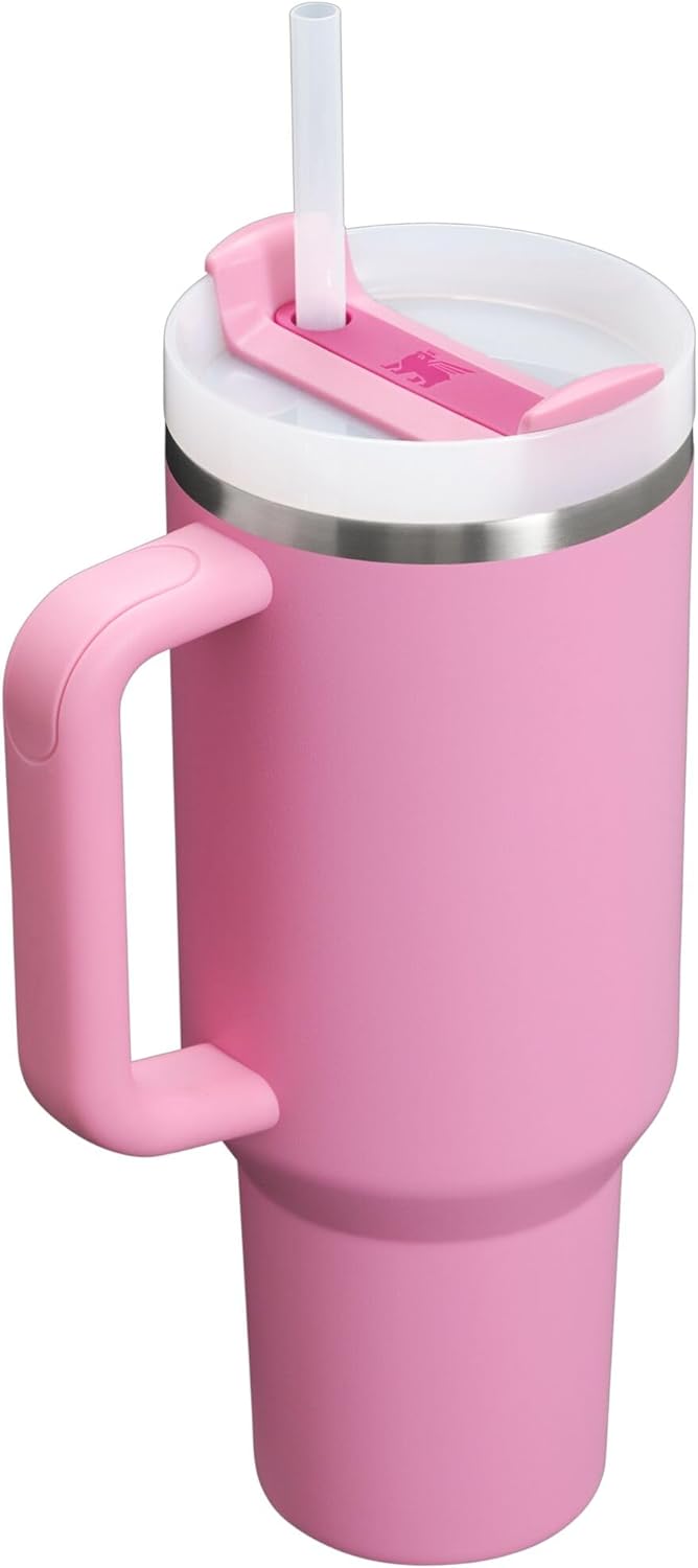 Vaso Stanley Quencher H2.0 con asa y pajita de 40 oz | Tapa Flowstate de 3 posiciones | Compatible con portavasos para viajes | Vaso térmico de acero inoxidable | Sin BPA | Arándano