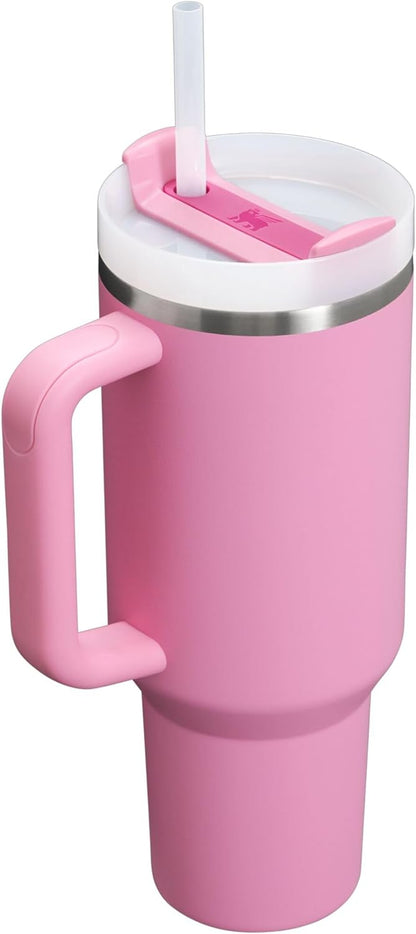 Vaso Stanley Quencher H2.0 con asa y pajita de 40 oz | Tapa Flowstate de 3 posiciones | Compatible con portavasos para viajes | Vaso térmico de acero inoxidable | Sin BPA | Arándano