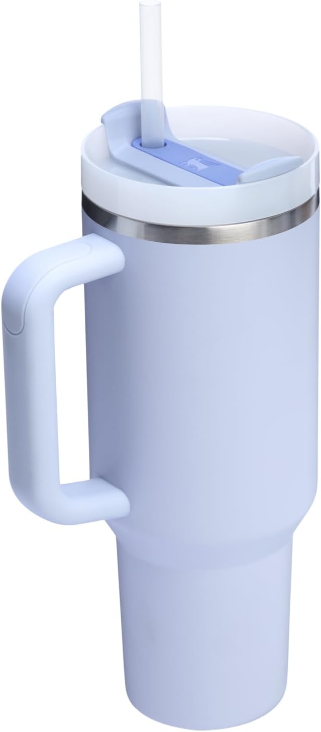 Vaso Stanley Quencher H2.0 con asa y pajita de 40 oz | Tapa Flowstate de 3 posiciones | Compatible con portavasos para viajes | Vaso térmico de acero inoxidable | Sin BPA | Arándano