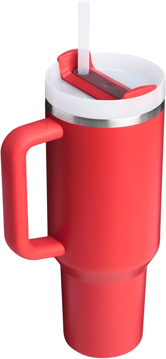 Vaso Stanley Quencher H2.0 con asa y pajita de 40 oz | Tapa Flowstate de 3 posiciones | Compatible con portavasos para viajes | Vaso térmico de acero inoxidable | Sin BPA | Arándano
