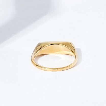 Amazon Essentials 14K Plated Sterling Silver Round Signet Ring