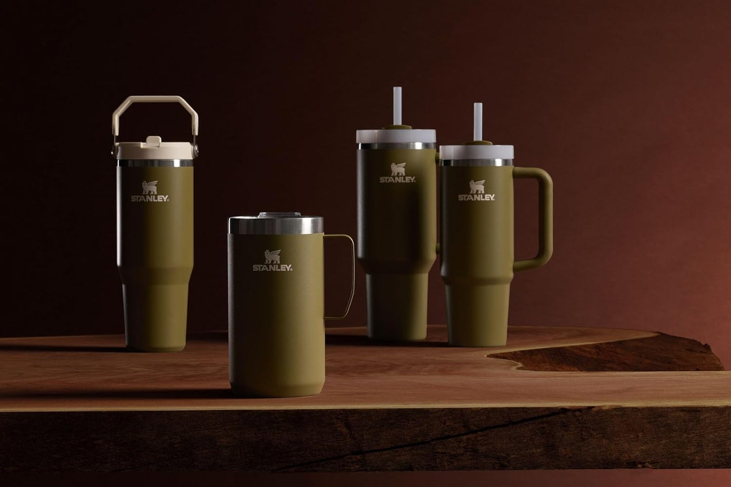 Vaso Stanley Quencher H2.0 con asa y pajita de 40 oz | Tapa Flowstate de 3 posiciones | Compatible con portavasos para viajes | Vaso térmico de acero inoxidable | Sin BPA | Arándano
