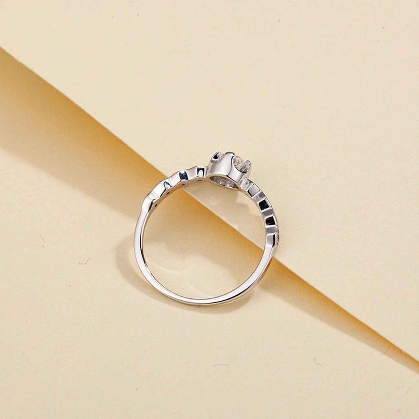 Aienid 18Ct White Gold Engagement Rings for Women 0.2Ct White Diamond Hexagon Wedding Rings for Women