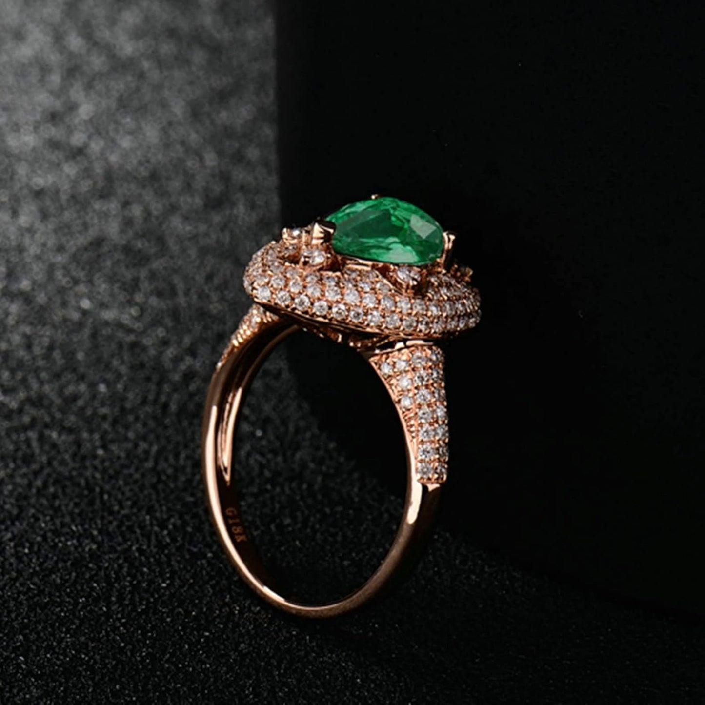 Aienid 18K Women 'S Wedding Band Rose Gold 1.67ct Pear Cut Emerald with 0.77ct Diamond Anniversary Ring for Womens