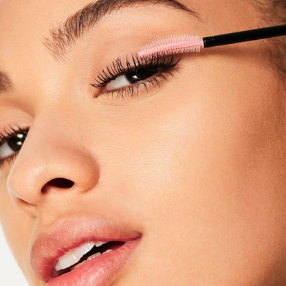 e.l.f. Lash 'N Roll Mascara, Tusche für sichtbar angehobene Wimpern, hebt und trennt Wimpern. Langanhaltende Formel, vegan und tierversuchsfrei, Pitch Black