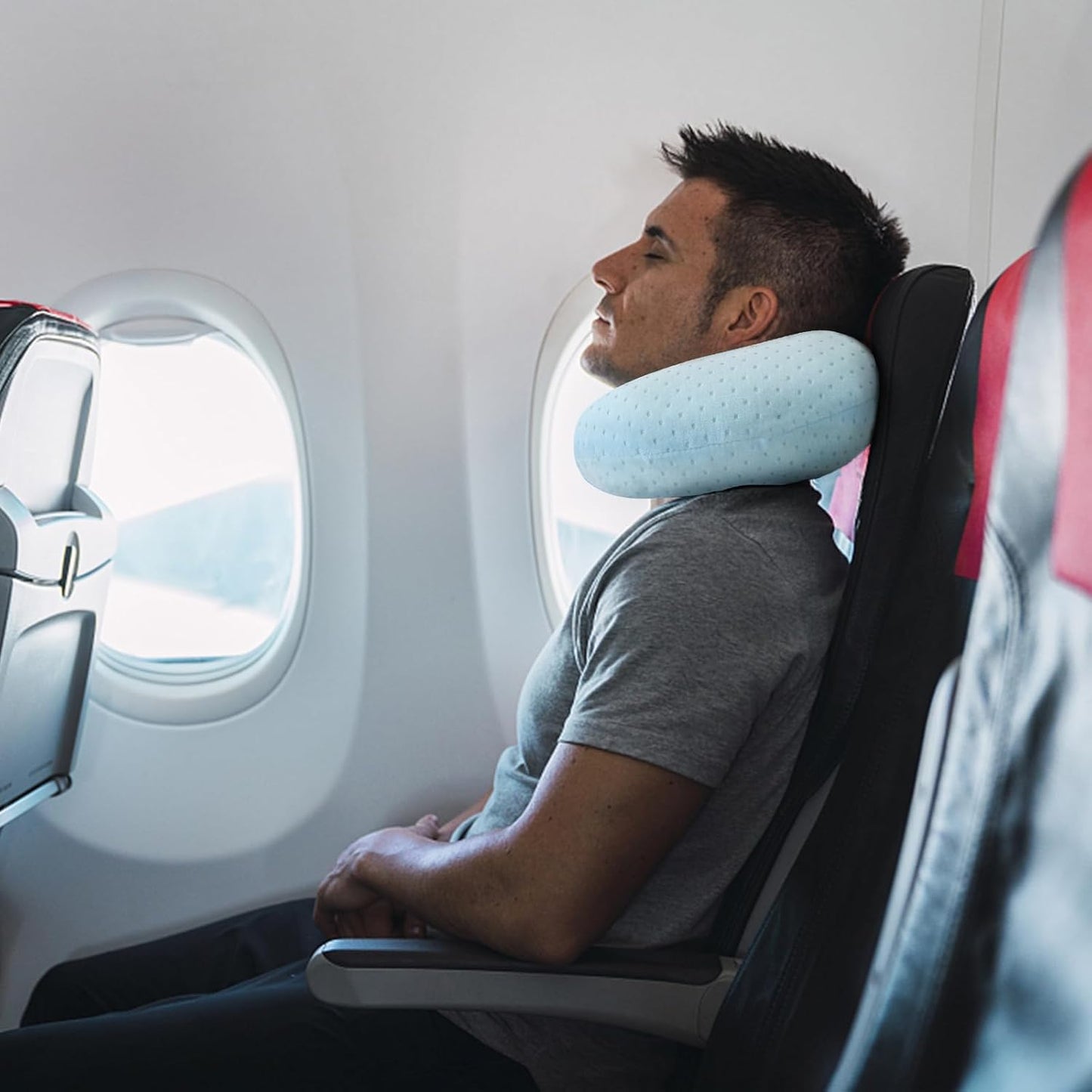 Schwarzes Reise-Nackenkissen Memory-Schaum Flugzeugkissen für Nacken- und Kopfstütze Weiches, tragbares U-förmiges Nackenkissen für Flugzeug, Auto und Heimbüro