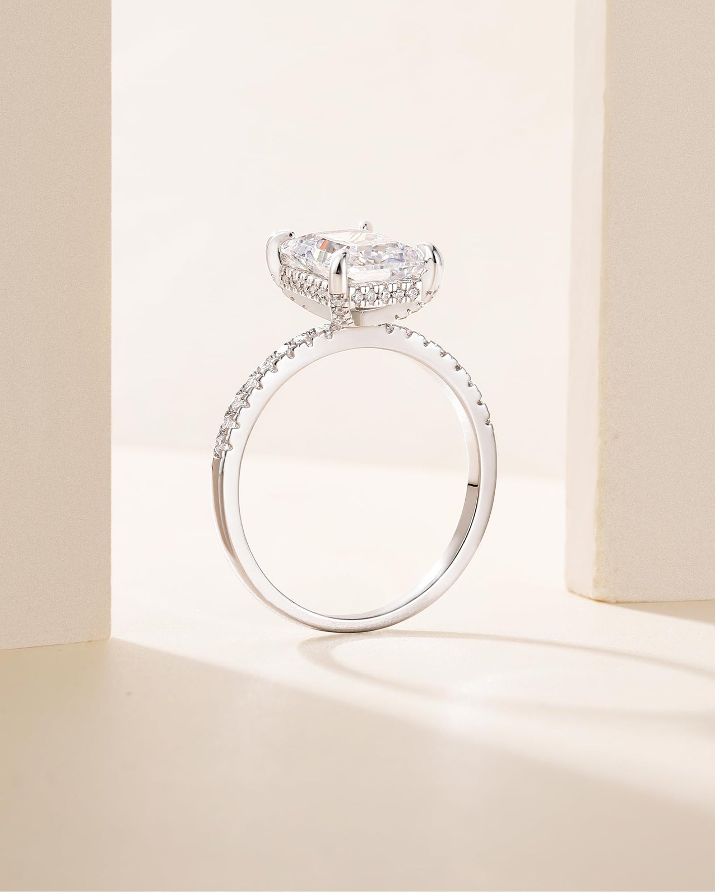 TIGRADE 4-Karat-Verlobungsring für Damen, Radiant-Schliff, Zirkonia, Ehering, CZ-Verlobungsring, Jahrestagsring, Größe 3-13, Silber, Größe 5