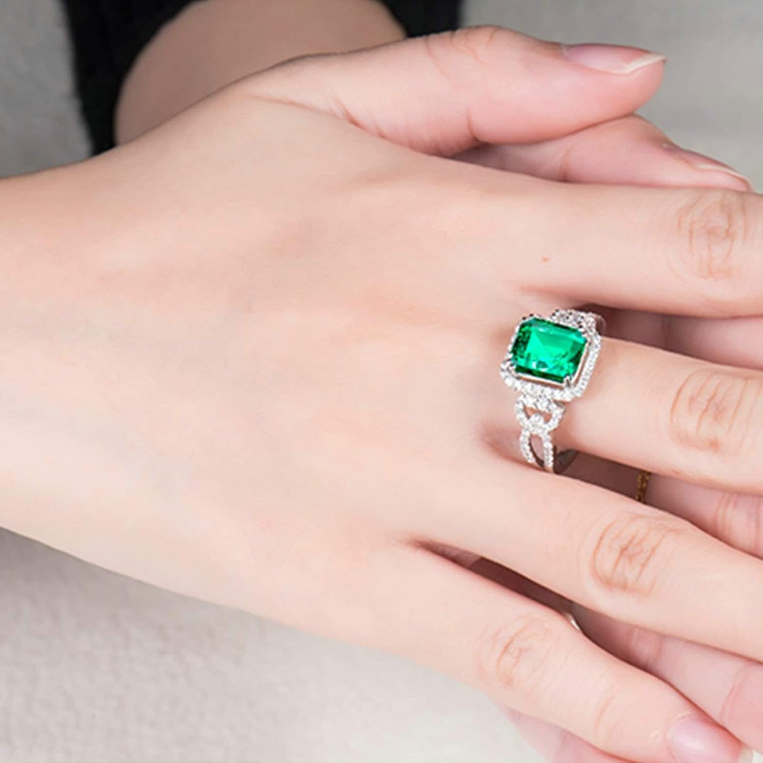 KnSam 18K White Gold Rings, Square Cut Green Emerald 2.26ct VS and 0.47ct Diamond Silver