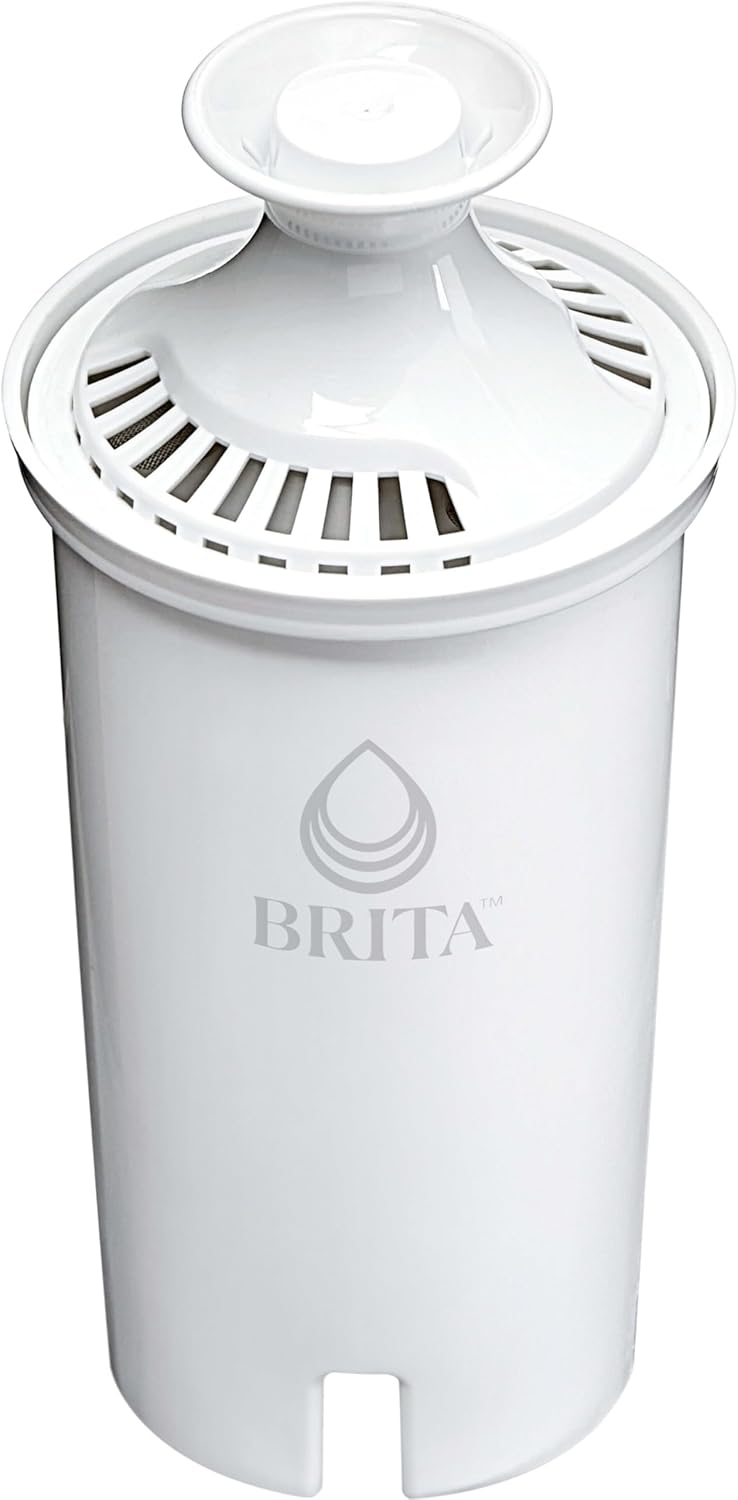 Brita Standard Replacement Filter, Reduces Contaminants while keeping healthy minerals, Certified by WQA to reduce Chlorine for improved taste, Made without BPA, Replace after 151 litres, 3 Count