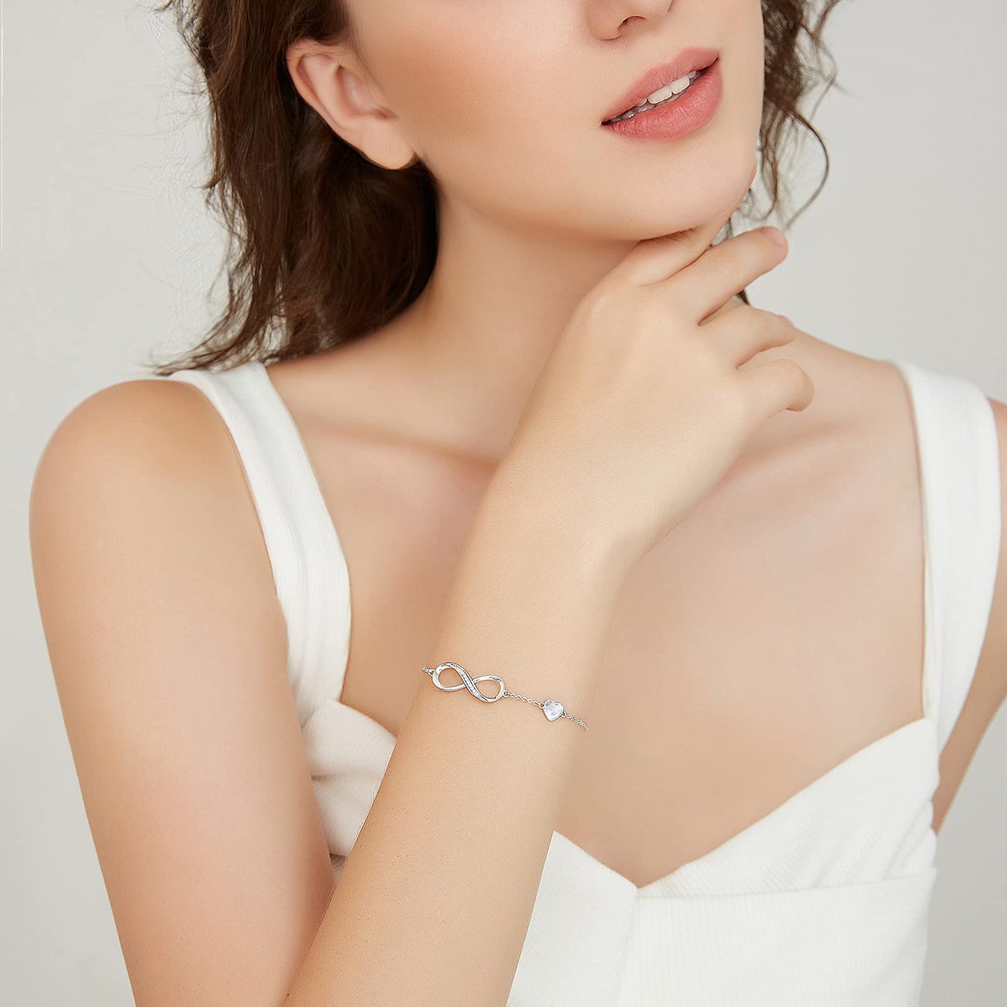 CDE Valentinstagsgeschenk Infinity Herz Geburtsstein Charm Gliederarmband für Damen 925 Sterling Silber Verstellbares Muttertags- Weihnachtsgeschenk Jubiläums- Geburtstags-Schmuck für Ehefrau Freundin Sie