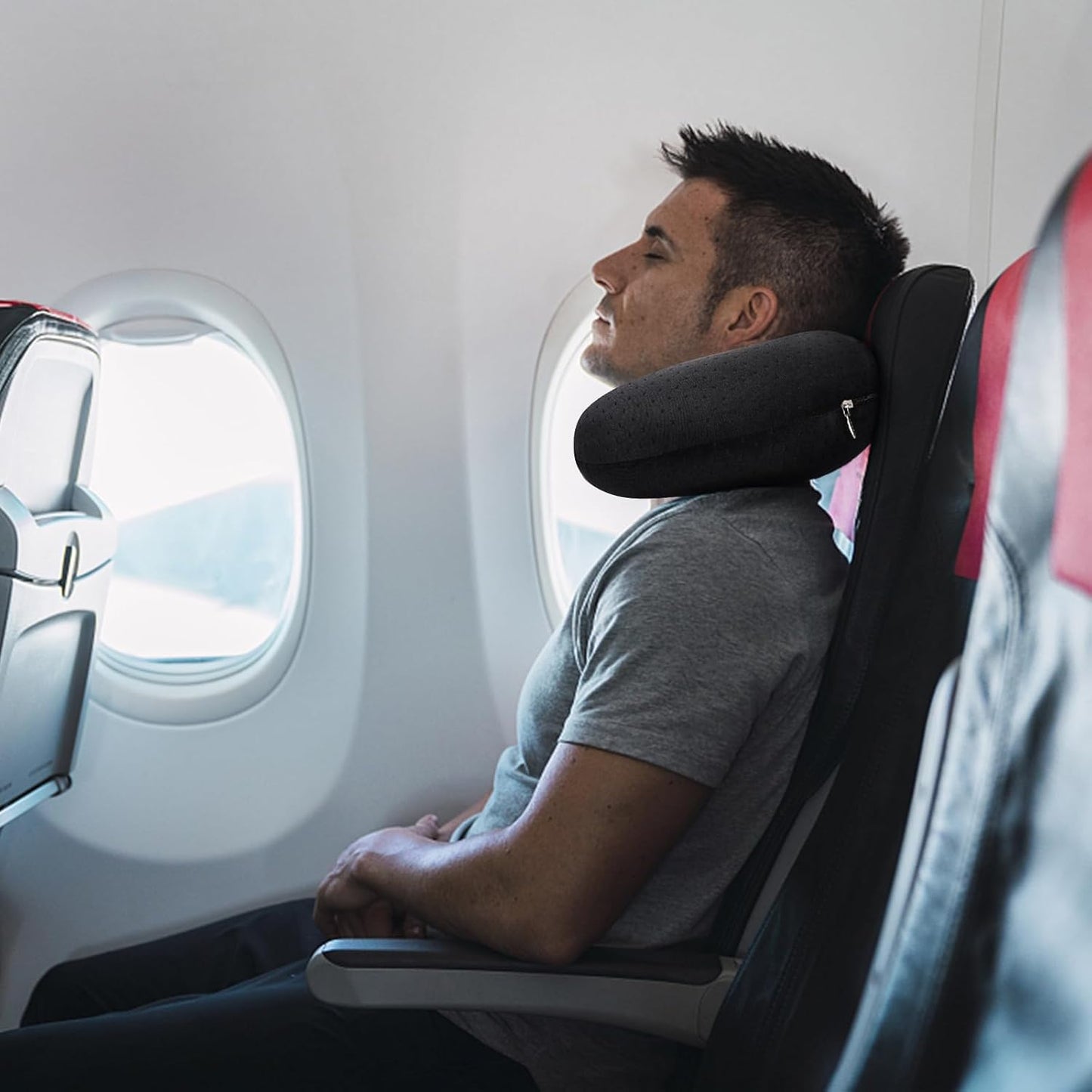 Schwarzes Reise-Nackenkissen Memory-Schaum Flugzeugkissen für Nacken- und Kopfstütze Weiches, tragbares U-förmiges Nackenkissen für Flugzeug, Auto und Heimbüro