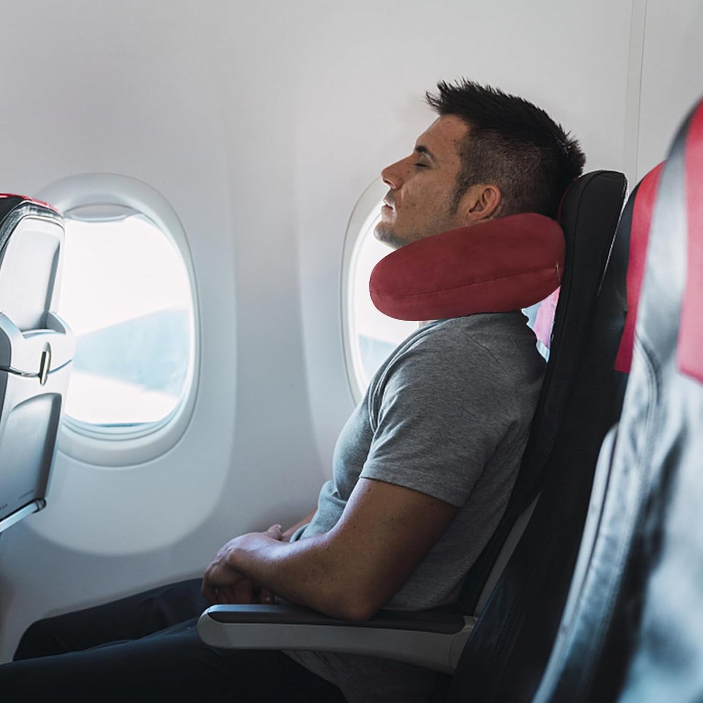 Schwarzes Reise-Nackenkissen Memory-Schaum Flugzeugkissen für Nacken- und Kopfstütze Weiches, tragbares U-förmiges Nackenkissen für Flugzeug, Auto und Heimbüro