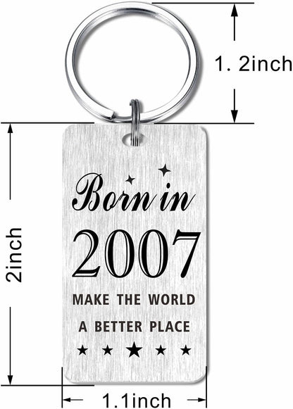 Gezxin Happy Birthday Schlüsselanhänger Geschenke für Frauen Männer - Personalisierter Edelstahl Geburtstagsschlüsselanhänger - Mach die Welt zu einem besseren Ort