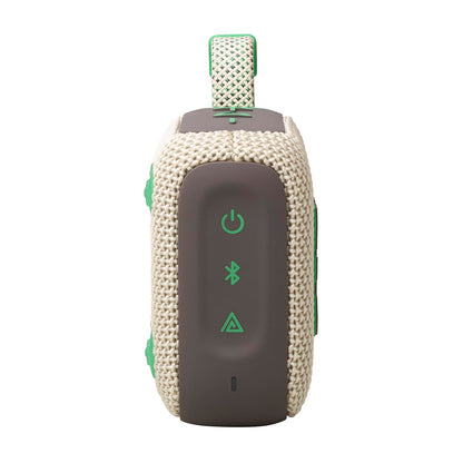 JBL Go 4 – Ultraportabler, wasserdichter und staubdichter Bluetooth-Lautsprecher, großer JBL Pro Sound mit kräftigem Bass, integrierter Akku für 7 Stunden Wiedergabe, teilweise aus recycelten Materialien hergestellt (Schwarz)