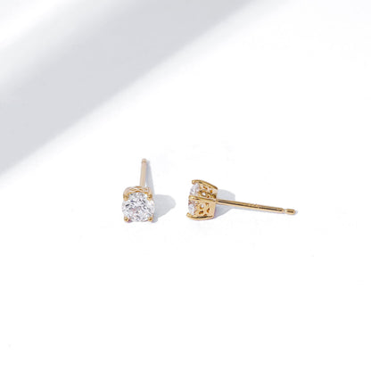 Amazon Essentials Yellow Gold Plated, Platinum or Rose Gold Plated Sterling Silver Infinite Elements Cubic Zirconia Stud Earrings | White, Blue, Green, or Pink Cubic Zirconia