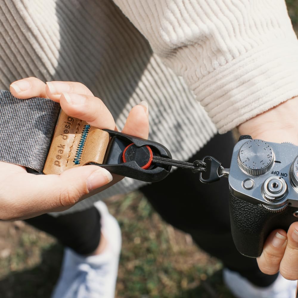 Peak Design Slide Lite Camera Strap Review: Versatility and Comfort for Photographers