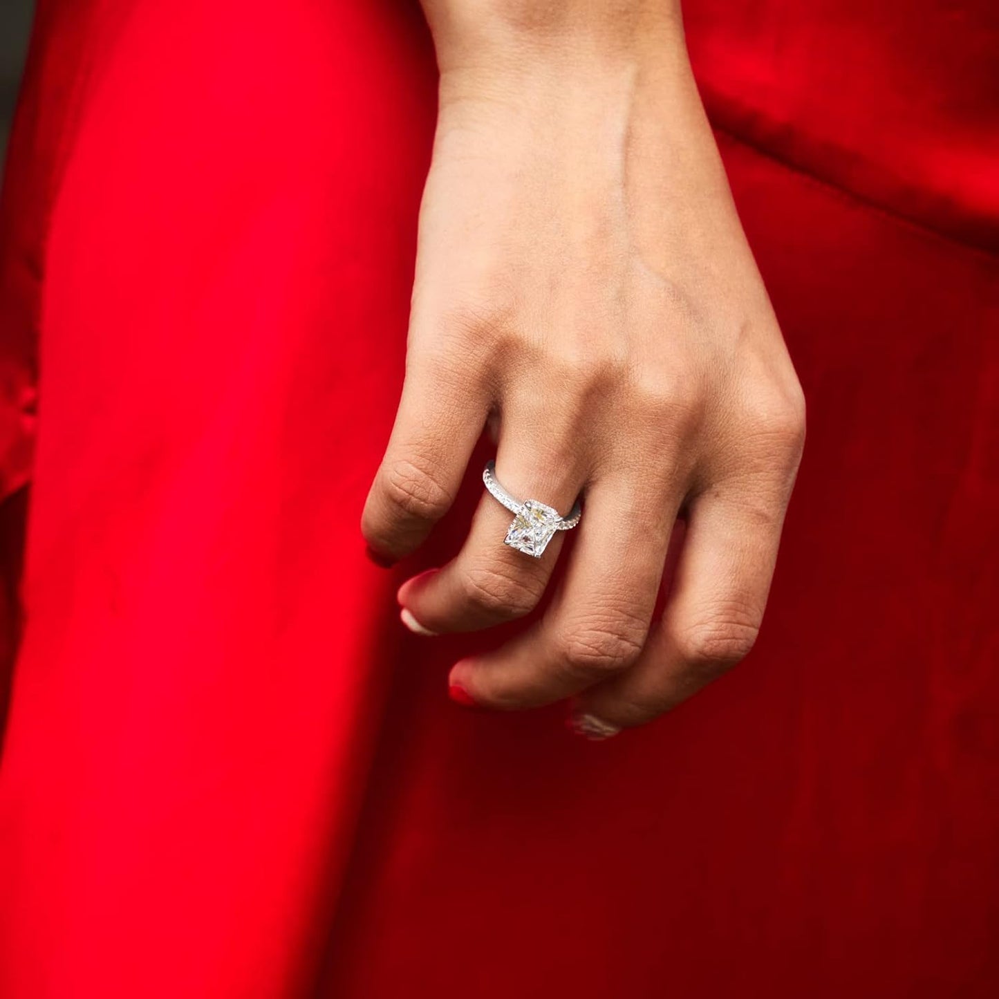 EAMTI 3CT 925 Sterling Silver Engagement Rings: A Timeless Promise