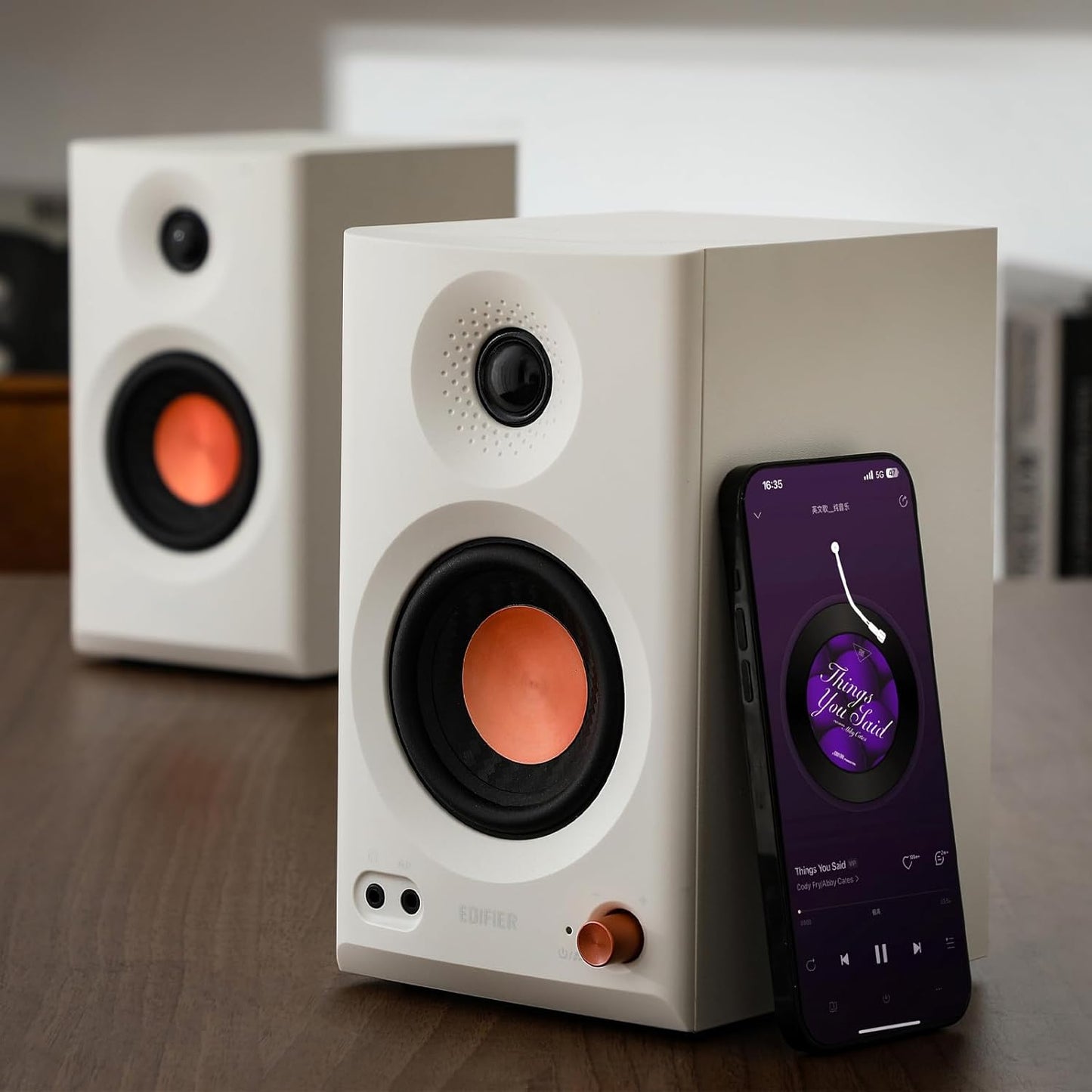 Edifier MR3 Powered Studio Monitor Lautsprecher, Hi-Res Audio Zertifiziert Bluetooth V5.4 Aktiver Regallautsprecher, 2.0 Computer mit Kopfhörerausgang Cinch AUX Symmetrischer TRS-Eingang (Schwarz)