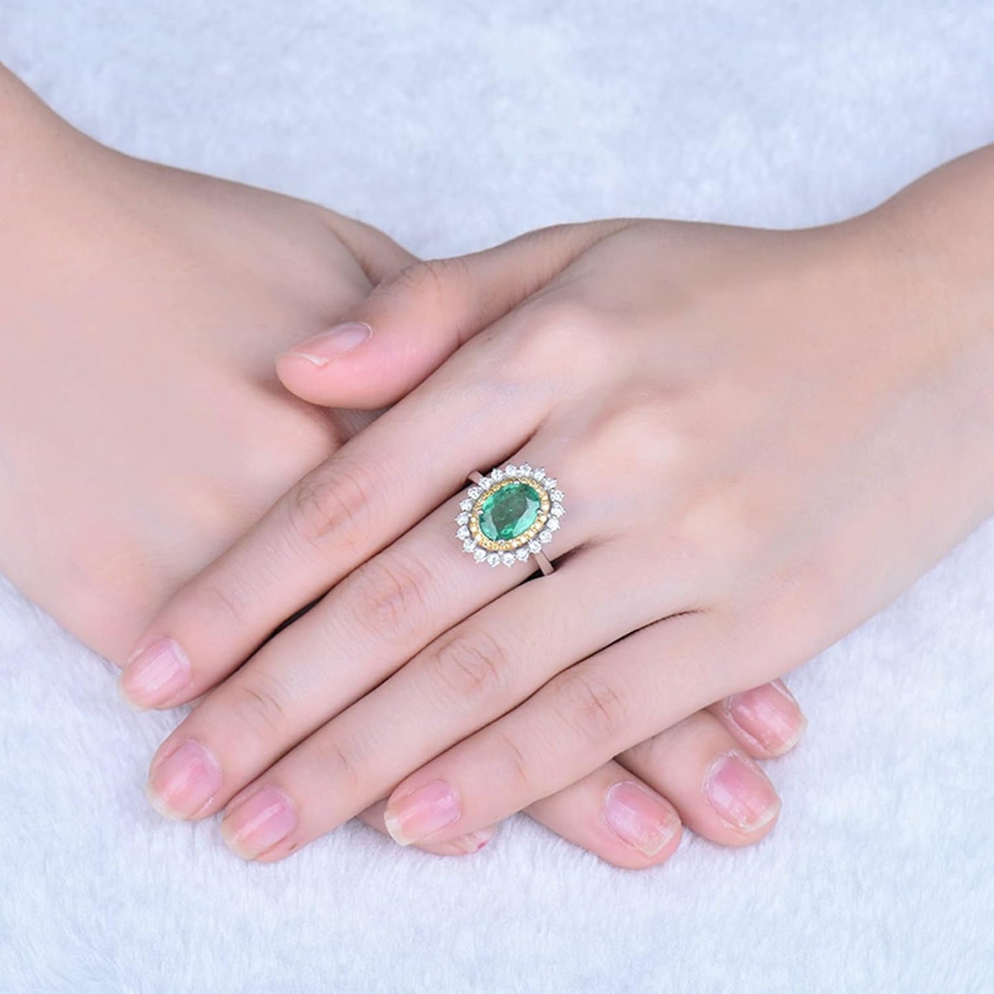 18K White Gold Ring 1.93ct Oval Shape Emerald with 0.81ct Diamond Anniversary Ring for Girls