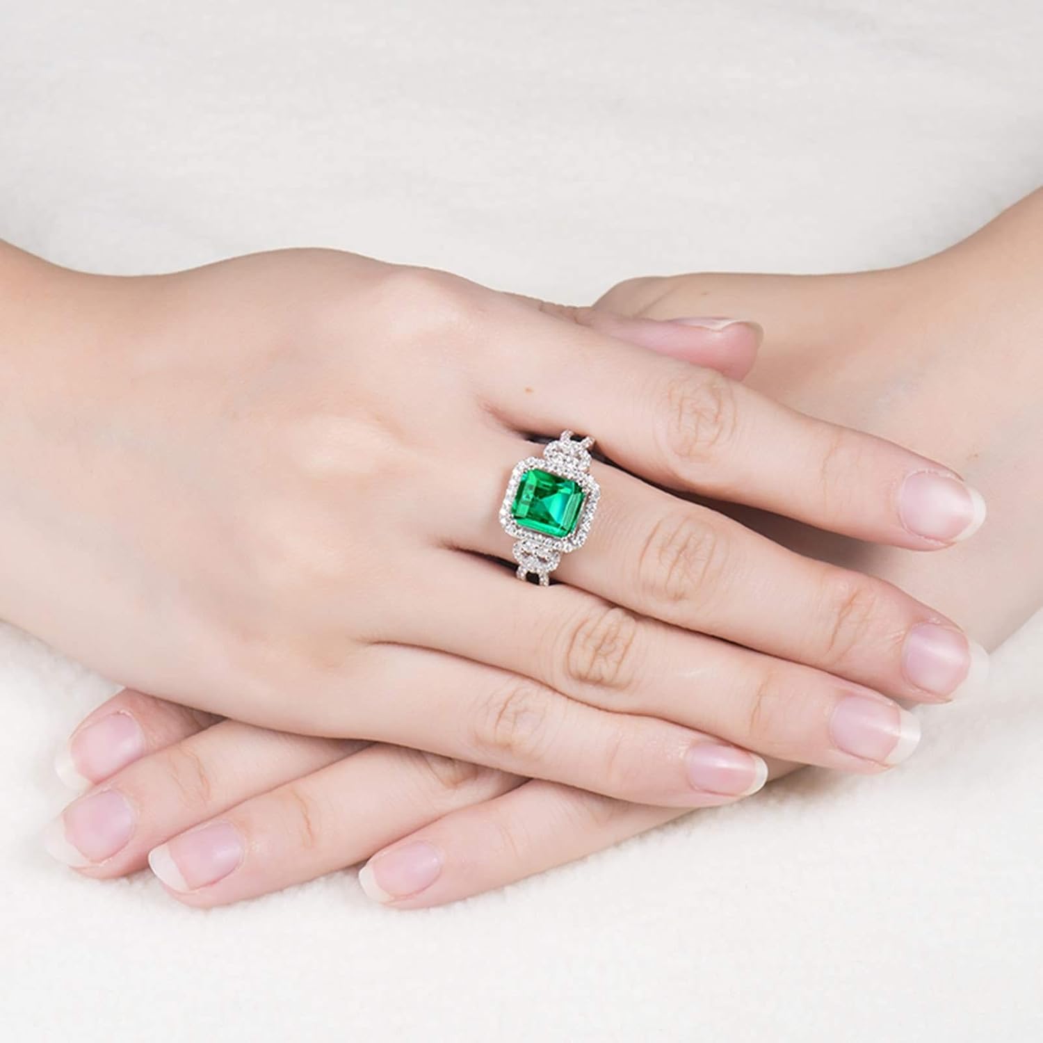 KnSam 18K White Gold Rings, Square Cut Green Emerald 2.26ct VS and 0.47ct Diamond Silver
