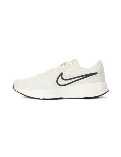 Nike Men's Revolution 8 Road Running Shoes