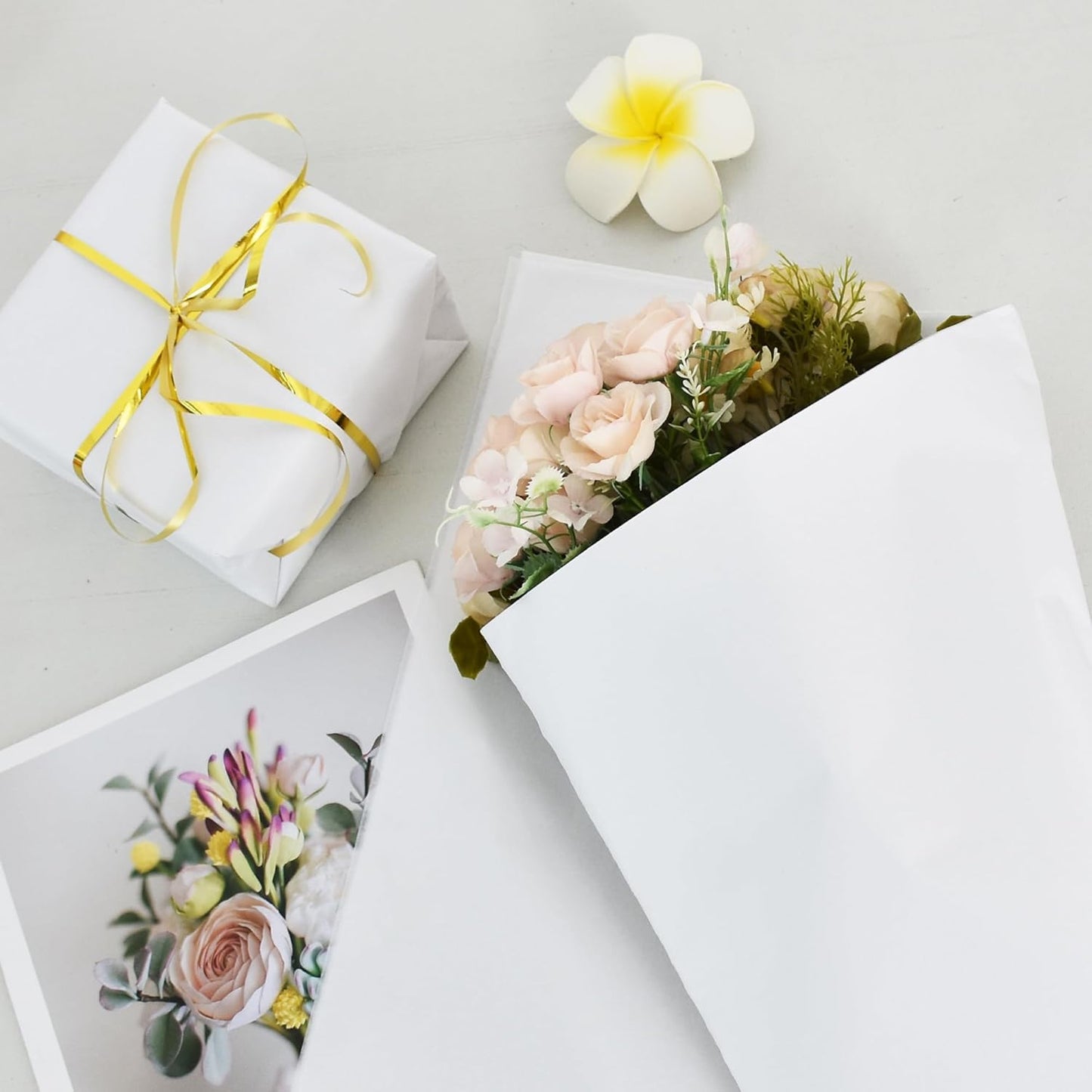 100 Blatt Seidenpapier Salbeigrün 35x50cm Geschenkpapier Seidenpapier Großpackung für DIY-Projekte Geschenktüten Geschenkverpackungen Hochzeiten Valentinstag Ostern Weihnachten und Geburtstagsfeiern Basteln