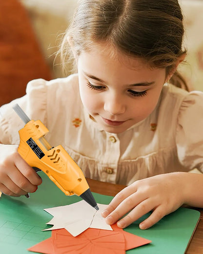 Heißklebepistolen-Set mit 30 Klebesticks, 20W Schnellaufheizende Mini-Heißklebepistole und Klebesticks-Set für Schulbasteleien, Heimwerkerbedarf, Kunsthandwerk und schnelle Reparaturen zu Hause, Weiß