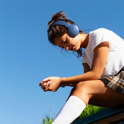 JBL Tune 520BT - Kabellose On-Ear Kopfhörer, bis zu 57 Stunden Akkulaufzeit und Speed Charge, leichtes, bequemes und faltbares Design, Freisprechanrufe mit Voice Aware (Schwarz)