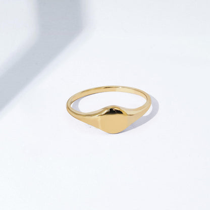 Amazon Essentials 14K Plated Sterling Silver Round Signet Ring