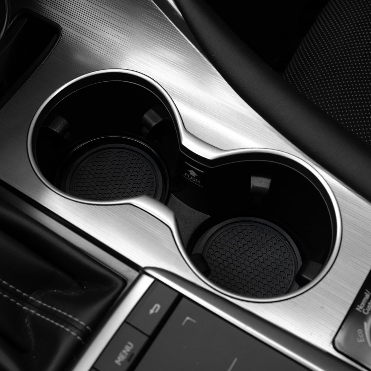 SINGARO Auto-Becheruntersetzer, 4 Stück universelle rutschfeste Becherhalter, in Ornamente eingebettete Untersetzer, Auto-Interieur-Zubehör, Schwarz