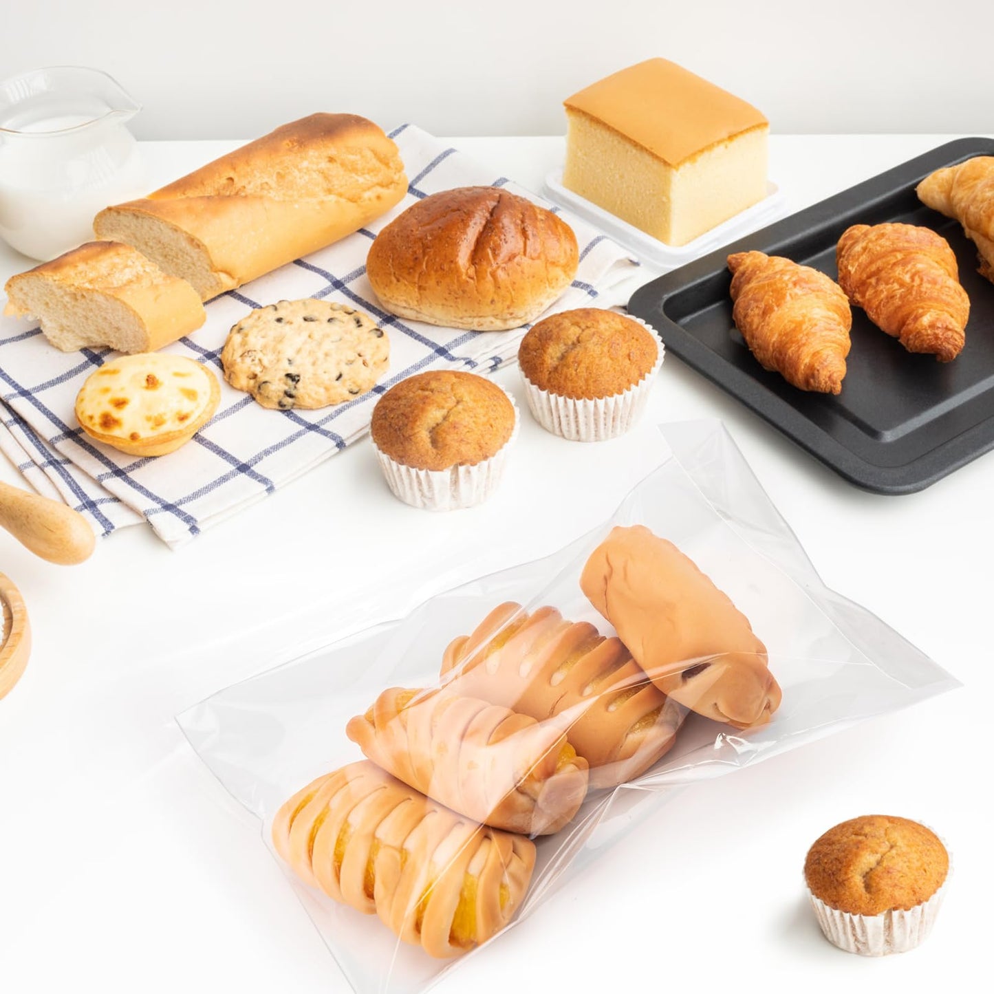 Aubeco 5x7 Zoll 240 Stück selbstklebende, transparente Cellophanbeutel, Klebebeutel für Kekse und Leckereien zum Selbermachen, für kleine Produkte, Lebensmittel und Geschenkverpackungen