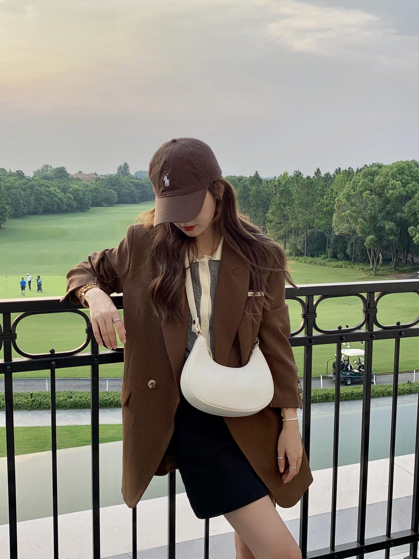 Barabum Kleine Umhängetasche für Damen, halbmondförmige Geldbörse, Y2K Trend Clutch Handtaschen