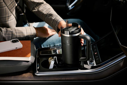 Vaso Stanley Quencher H2.0 con asa y pajita de 40 oz | Tapa Flowstate de 3 posiciones | Compatible con portavasos para viajes | Vaso térmico de acero inoxidable | Sin BPA | Arándano