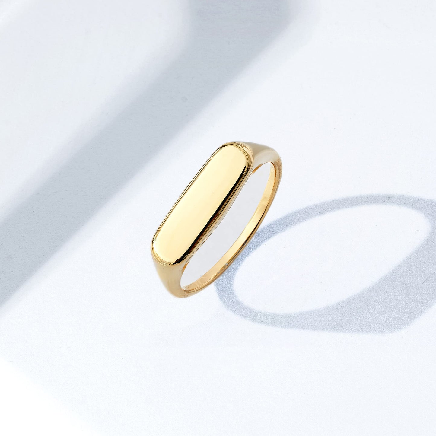 Amazon Essentials 14K Plated Sterling Silver Round Signet Ring