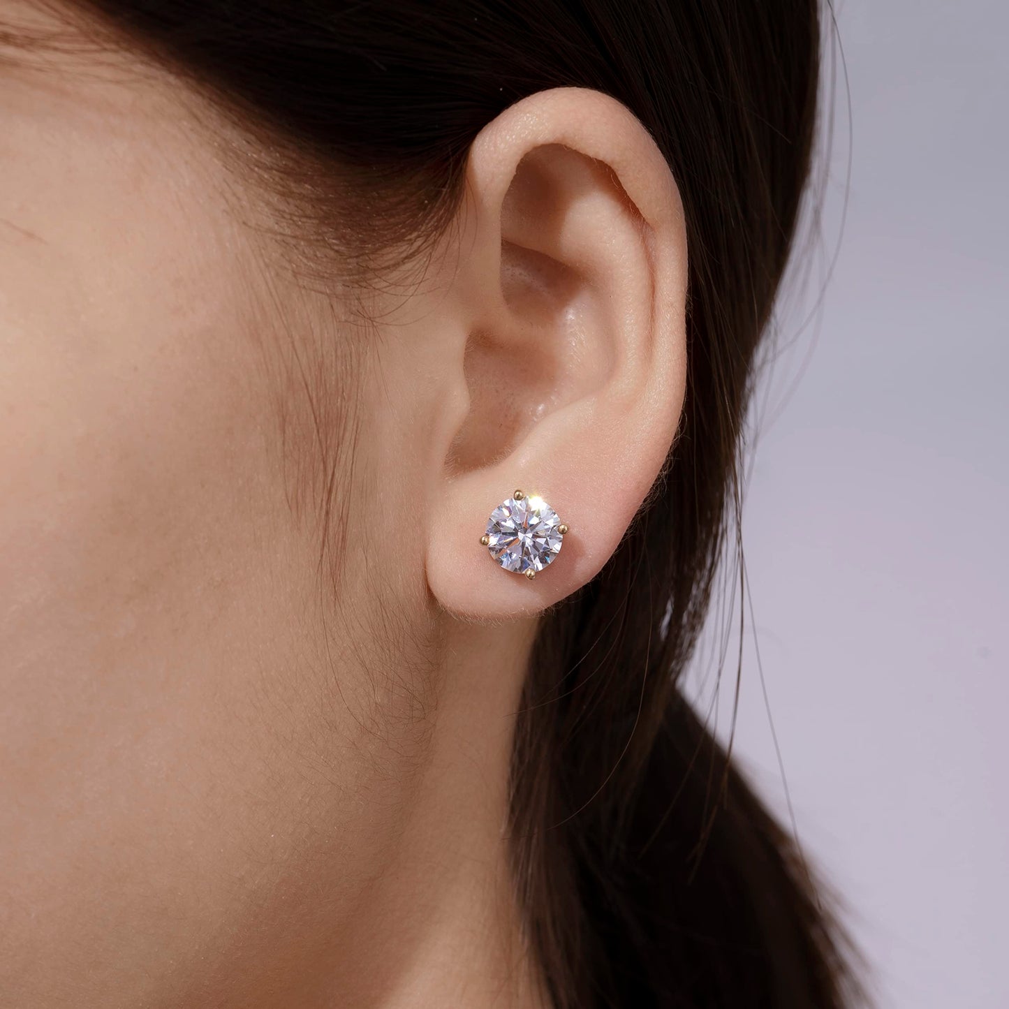 Amazon Essentials Yellow Gold Plated, Platinum or Rose Gold Plated Sterling Silver Infinite Elements Cubic Zirconia Stud Earrings | White, Blue, Green, or Pink Cubic Zirconia