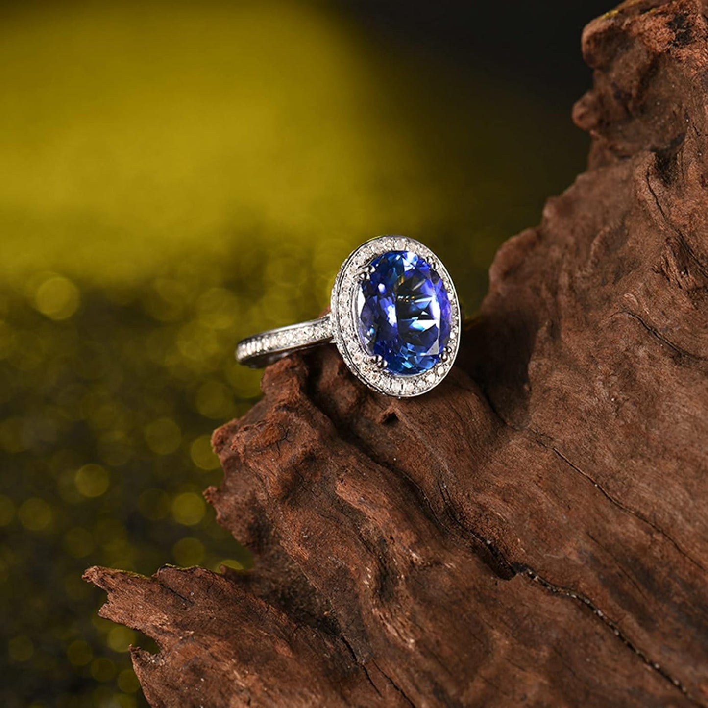 18K White Gold Ring 3.2ct Oval Shape Tanzanite with 0.73ct Diamond Wedding Band for Girls