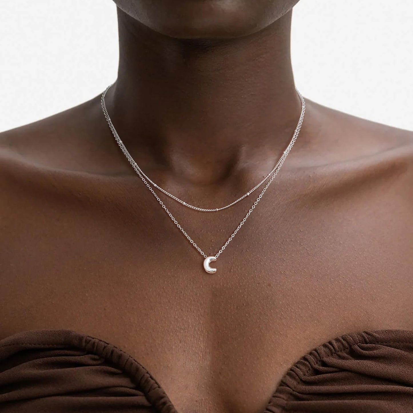 Thaivor Osterkorb-Füller – Initialen-Halsketten für Frauen, 14K vergoldete Bubble Letter Halskette, geschichtete zierliche süße Choker-Anhänger, Stapel-Schmuck, Mode-Accessoires, Teenager-Trendgeschenk