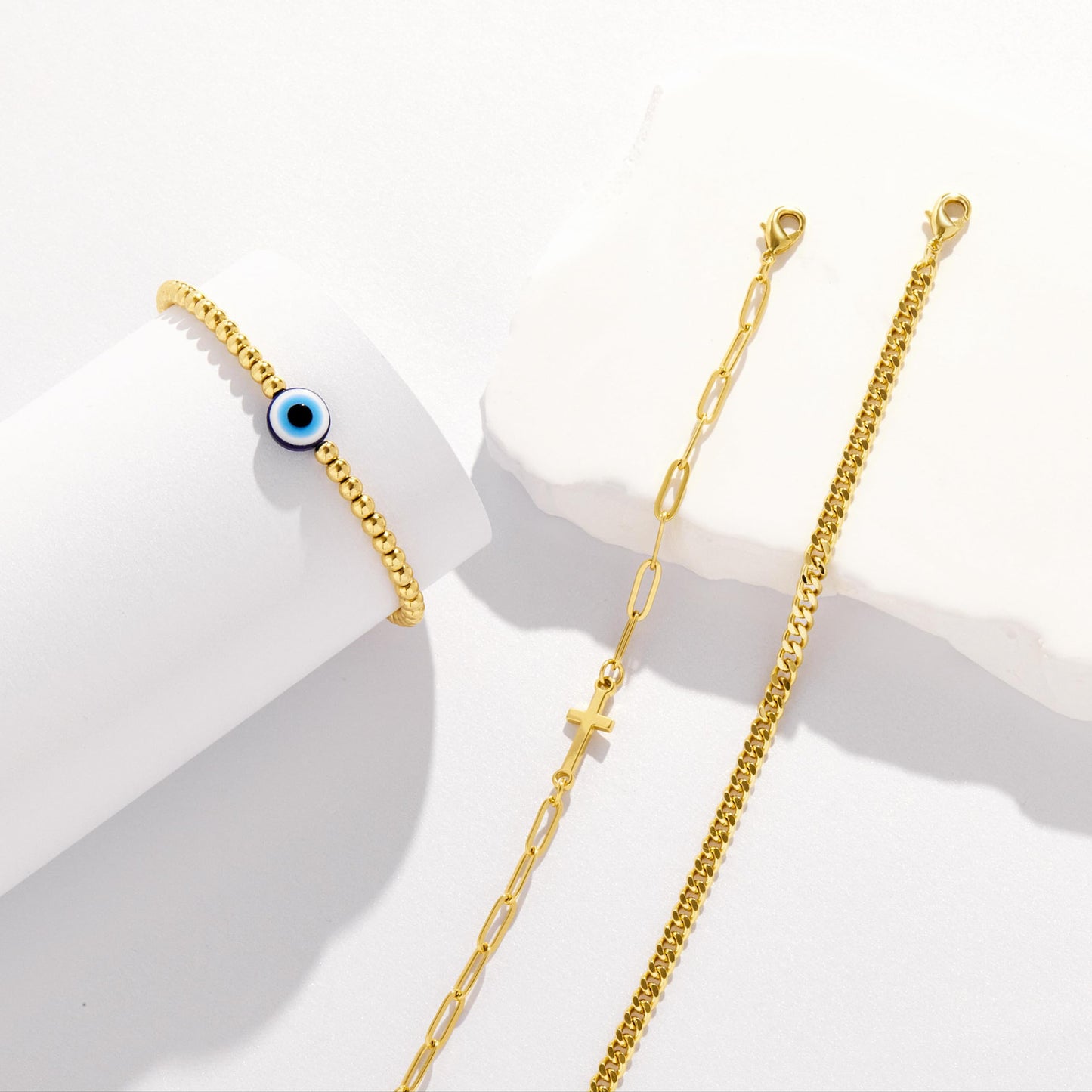 Goldarmbänder für Frauen Stapel Nicht Anlaufen, 14K Vergoldete Stapelbare Armbänder Set für Frauen Trendy, Wasserdicht Einfacher Schmuck Sets Geschenke Inklusive Perlen-/Kuban-/Büroklammer-/Fischgräten-/Seilglieder-Kette, Modeaccessoires