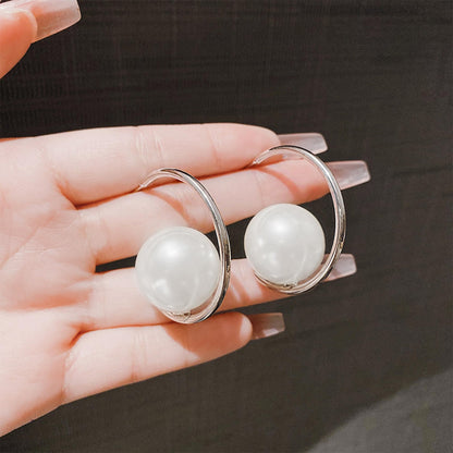 Trinckle Silber Tropfenohrringe mit Perlen, Silber Hängeohrringe für Frauen 5mm Brautperlen Lange Ohrringe für Muttertag, Weiß Boho Accessoires Hochzeitsschmuck, Silber Statement Ohrringe für Abschlussball Geburtstag