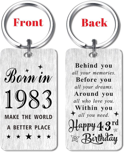 Gezxin Happy Birthday Schlüsselanhänger Geschenke für Frauen Männer - Personalisierter Edelstahl Geburtstagsschlüsselanhänger - Mach die Welt zu einem besseren Ort