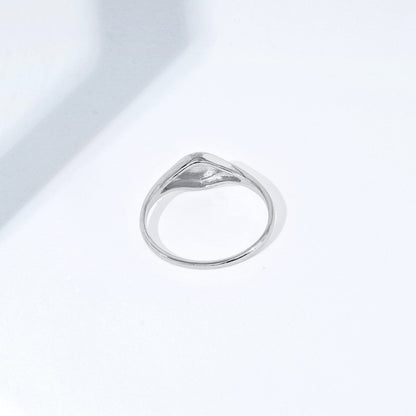 Amazon Essentials 14K Plated Sterling Silver Round Signet Ring