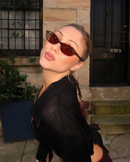 GUVIVI Retro Ovale Sonnenbrille für Damen Chic Cat Eye 90er Jahre Sonnenbrille Leichte Schmale Sonnenbrille Trendiger UV-Schutz Sonnenbrille