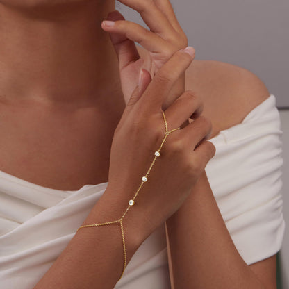 Goldarmbänder für Frauen Stapel Nicht Anlaufen, 14K Vergoldete Stapelbare Armbänder Set für Frauen Trendy, Wasserdicht Einfacher Schmuck Sets Geschenke Inklusive Perlen-/Kuban-/Büroklammer-/Fischgräten-/Seilglieder-Kette, Modeaccessoires