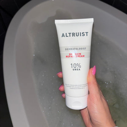 ALTRUIST. Dermatologist Dry Skin Repair Cream 10% Urea – Medical grade moisturiser with Glycerin and Urea by Dr Andrew Birnie, suitable for sensitive skin – 200 ml