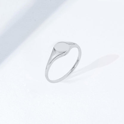 Amazon Essentials 14K Plated Sterling Silver Round Signet Ring