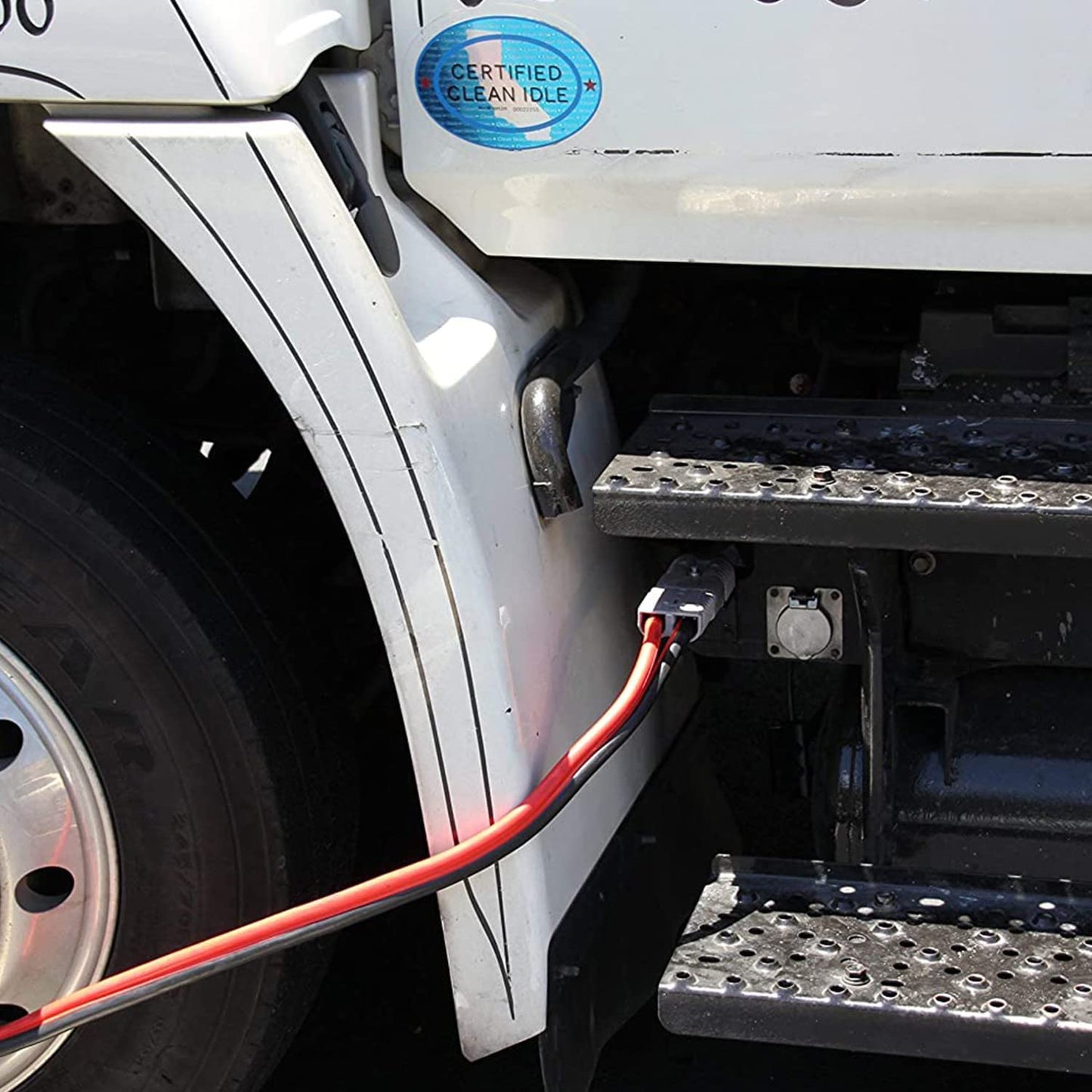 Energizer Starthilfekabel für Autobatterie, robuste Kfz-Überbrückungskabel zum Starten leerer oder schwacher Batterien mit Tragetasche (4,88 m (6 Gauge))