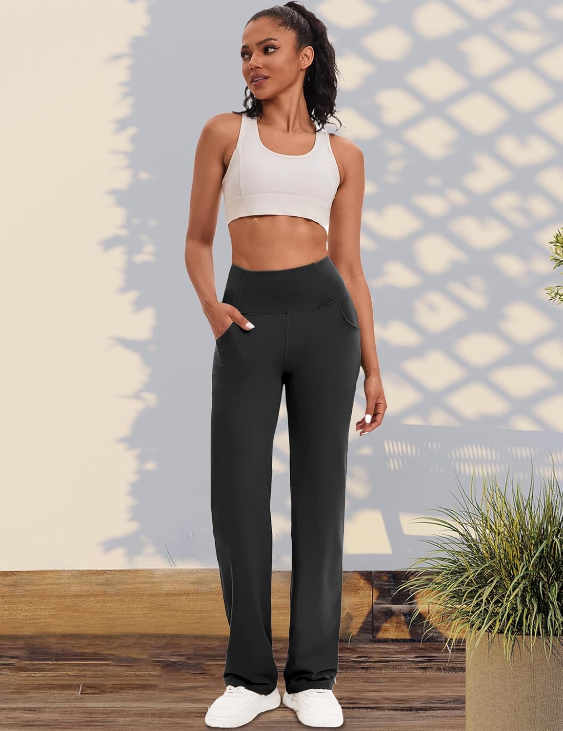 VOOVEEYA Yogahosen für Damen mit Taschen, gerade geschnittene Hose mit weitem Bein, hochtaillierte Business-Hose, petite/regulär//lang