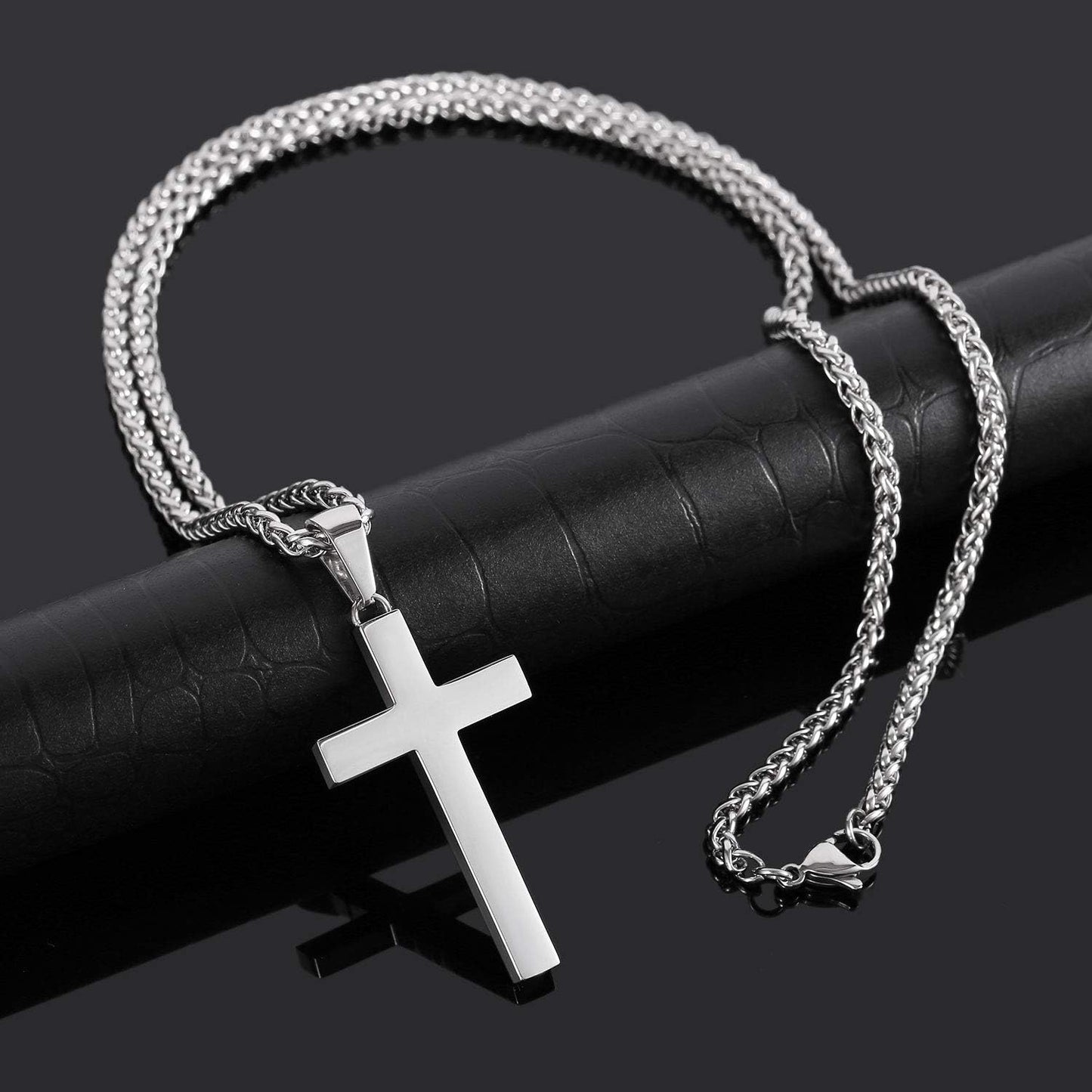 P. Blake Edelstahl Kreuz Anhänger Halskette für Männer Jungen, Christliches Kreuz Anhänger mit 61 cm Kette