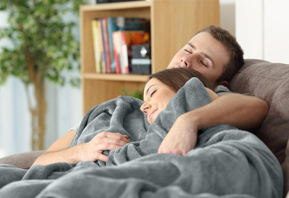 Utopia Bedding 300GSM Fleece Throw Blanket Review: Soft, Cozy, and Versatile